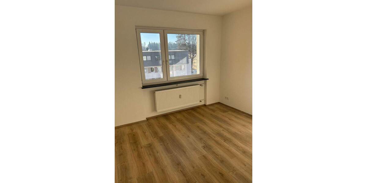 Etagenwohnung Traunreut Irsing - 4 Zimmer, 91 m&sup2;, 299.000&euro; | Angebot:25716525