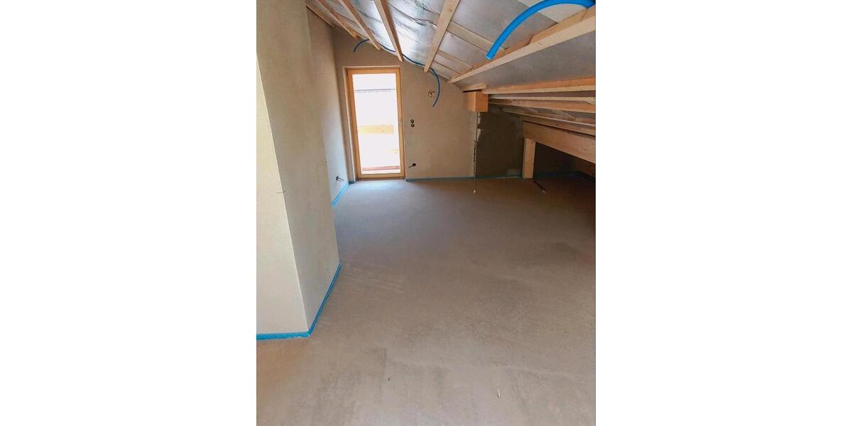 Etagenwohnung Traunstein - 4 Zimmer, 110 m&sup2;, 1.265&euro; | Angebot:25840240