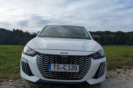 Peugeot 208 19.999 km 15.199 &euro; Siegsdorf 83313
