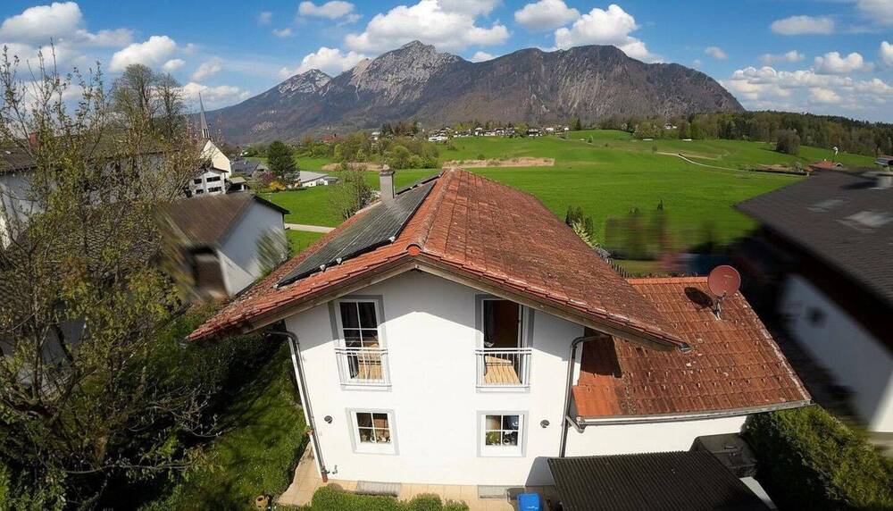 Einfamilienhaus Bayerisch Gmain - 4 Zimmer, 125 m&sup2;, 890.000&euro; | Angebot:26851358
