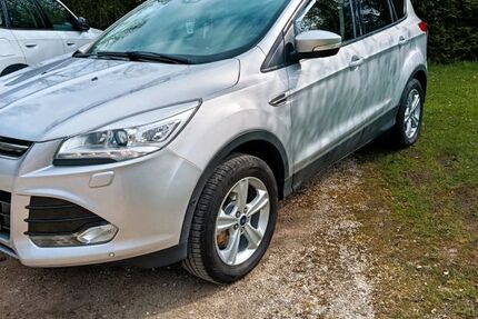 Ford Kuga 142.000 km 10.150 &euro; Bad Reichenhall 83435
