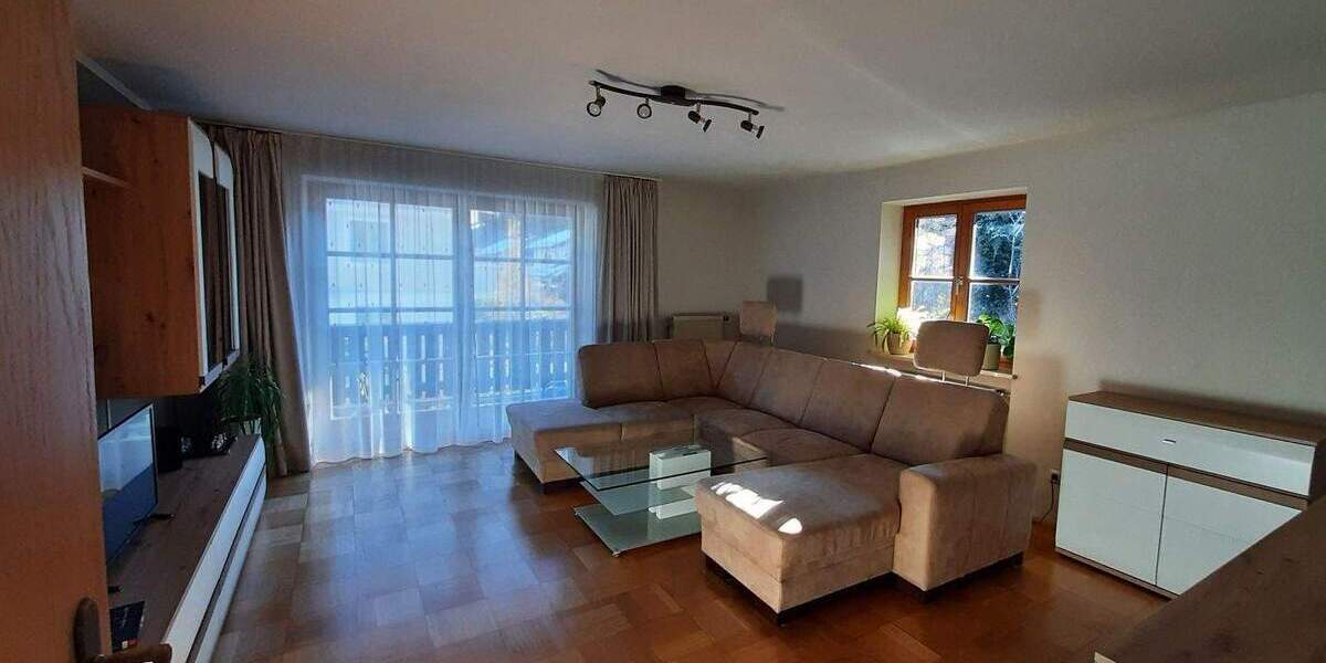 Etagenwohnung Bad Reichenhall - 3 Zimmer, 107 m&sup2;, 395.000&euro; | Angebot:25669506