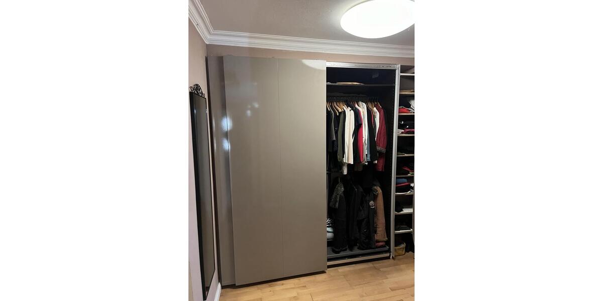 Erdgeschoßwohnung Tittmoning - 4 Zimmer, 105 m&sup2;, 1.200&euro; | Angebot:25926038