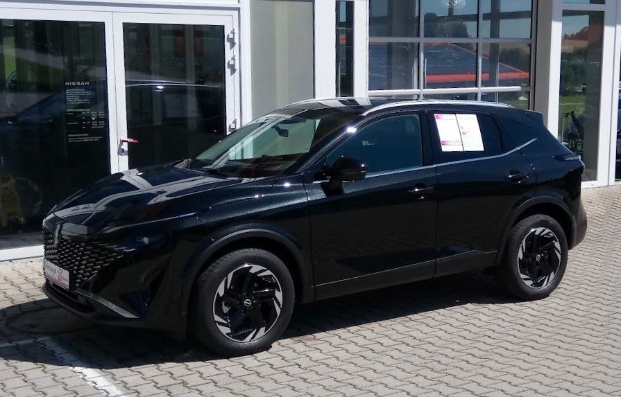 Nissan Qashqai 3.500 km 32.690 &euro; Waging 83329