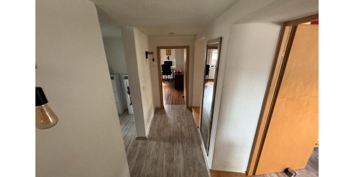 Etagenwohnung Piding - 2 Zimmer, 104 m&sup2;, 1.450&euro; | Angebot:27552757