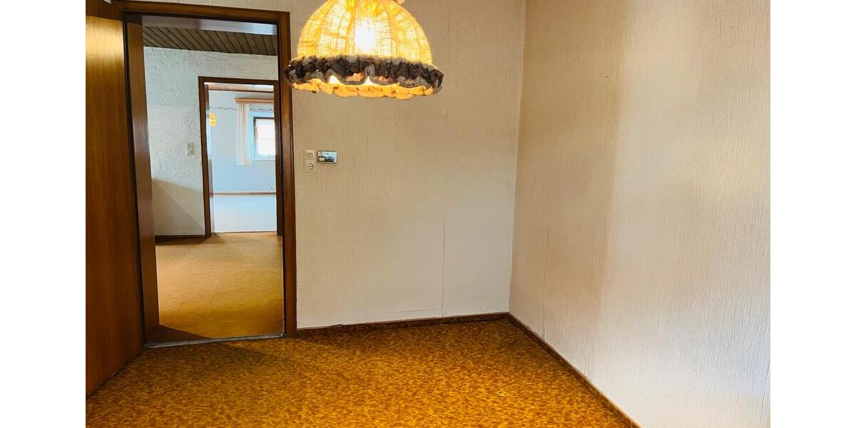 Einfamilienhaus Fridolfing - 7 Zimmer, 120 m&sup2;, 1.400&euro; | Angebot:27617216