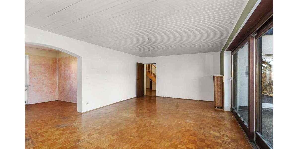 Sanierungsbedürftiges EFH mit separatem KG-Zugang | Ideal für Wohnen und Arbeiten unter einem Dach - Einfamilienhaus Grabenstätt | Angebot:25927881