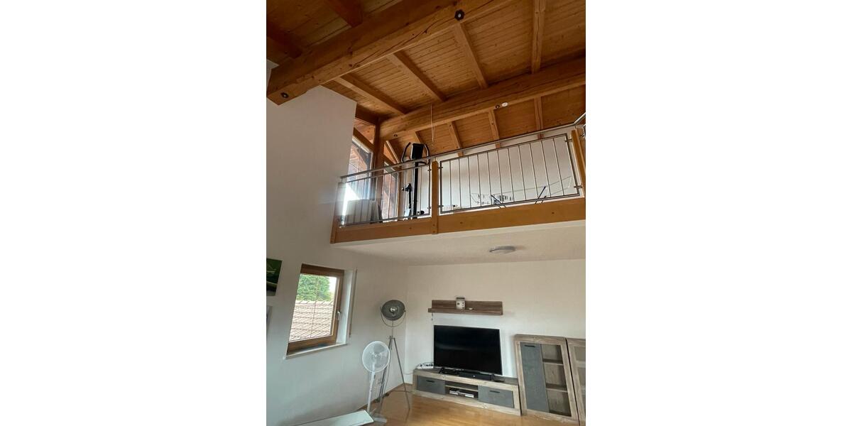 Dachgeschoßwohnung Bad Endorf - 2 Zimmer, 85 m&sup2;, 990&euro; | Angebot:25641072