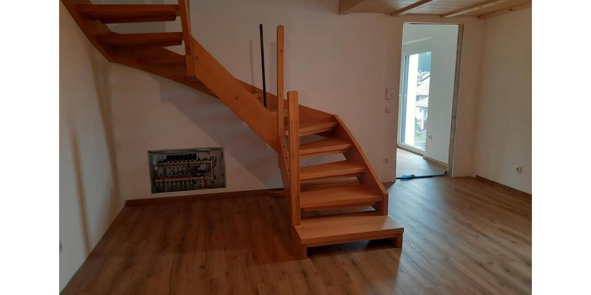 Maisonettenwohnung Obing - 4 Zimmer, 118 m&sup2;, 1.400&euro; | Angebot:25659008