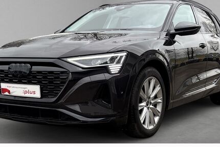 Audi Q8 e-tron 55.200 km 53.210 &euro; Traunstein 83278