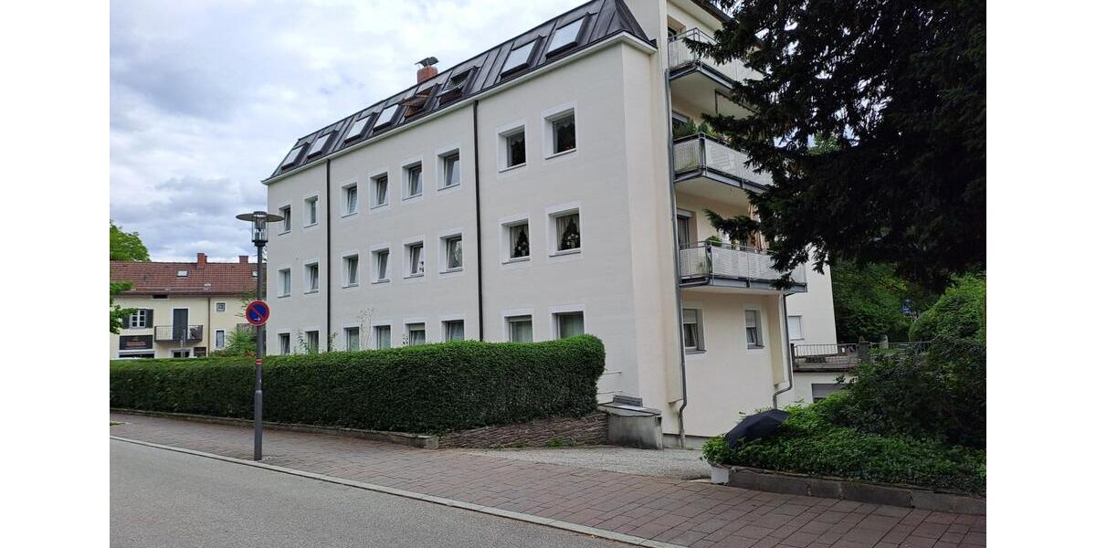 Etagenwohnung Bad Reichenhall - 3 Zimmer, 87 m&sup2;, 950&euro; | Angebot:25722553