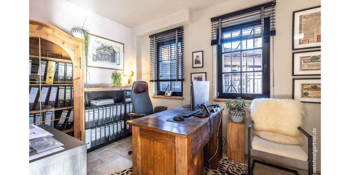 Einfamilienhaus Prien am Chiemsee Prien - 5 Zimmer, 219 m&sup2;, 2.585.000&euro; | Angebot:25665082