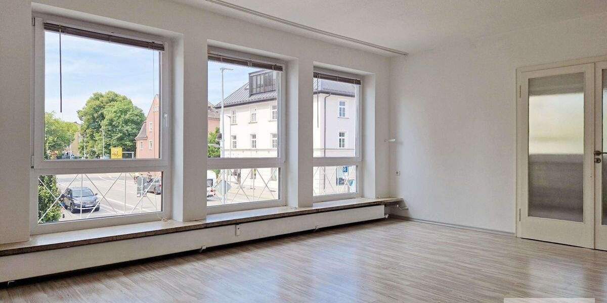 Etagenwohnung Freilassing - 4 Zimmer, 95 m&sup2;, 349.000&euro; | Angebot:25684057