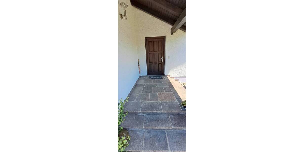 Einfamilienhaus Garching an der Alz Theresienleite - 6 Zimmer, 210 m&sup2;, 550.000&euro; | Angebot:25687718