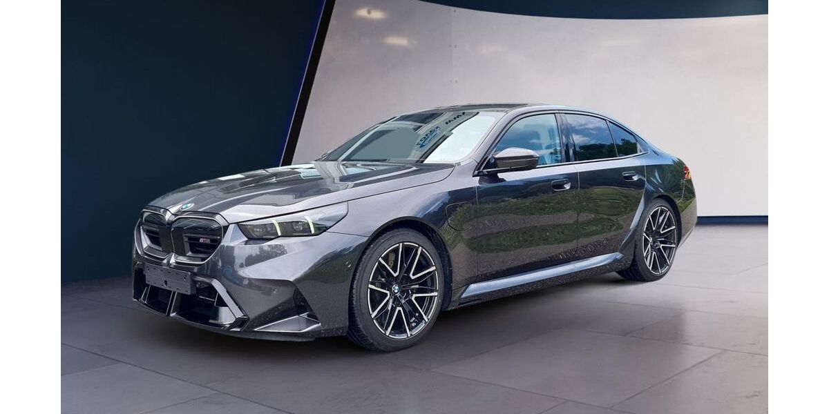 BMW M5 4.162 km 119.990 &euro; Trostberg 83308