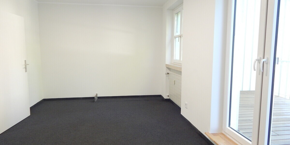 Flexible Wohn- und Gewerbeeinheit in 83404 Ainring mit Terrasse und idealer Work-Life-Kombination - Gewerbeobjekt Ainring Ainring | Angebot:26481376