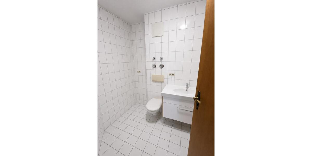 Etagenwohnung Bad Reichenhall - 2 Zimmer, 66 m&sup2;, 325.000&euro; | Angebot:27211008