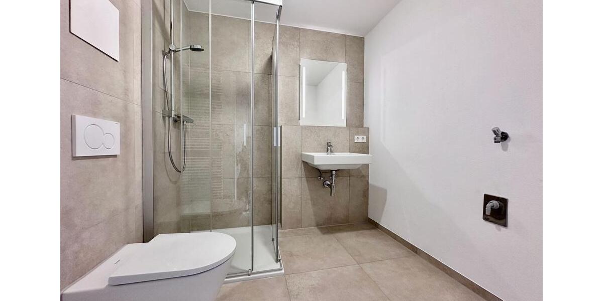 Etagenwohnung Bad Endorf - 2.5 Zimmer, 68 m&sup2;, 1.100&euro; | Angebot:25650963