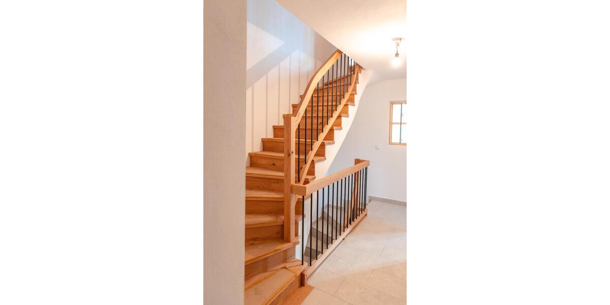 Doppelhaushälfte Marquartstein - 4 Zimmer, 120 m&sup2;, 2.170&euro; | Angebot:26026460