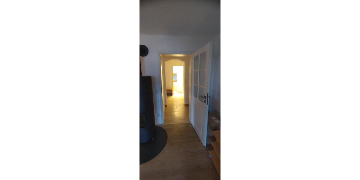 Etagenwohnung Staudach-Egerndach Egerndach - 3 Zimmer, 80 m&sup2;, 1.160&euro; | Angebot:27606394