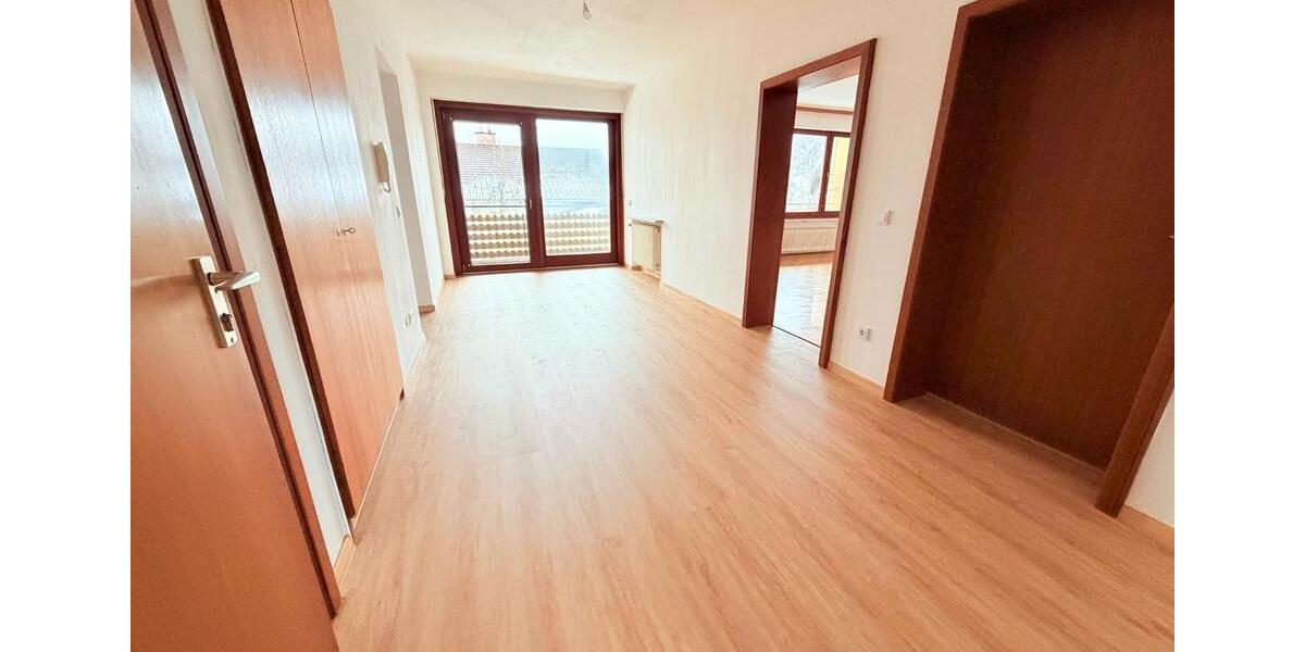 Etagenwohnung Garching an der Alz - 3 Zimmer, 113 m&sup2;, 1.020&euro; | Angebot:23861924