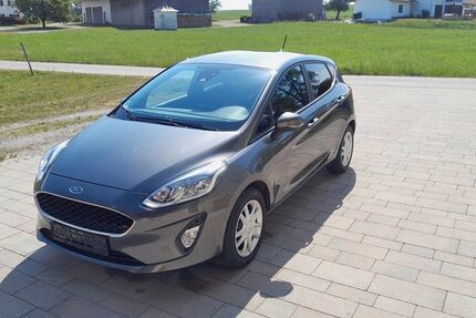 Ford Fiesta 61.820 km 9.300 &euro; Taching 83373