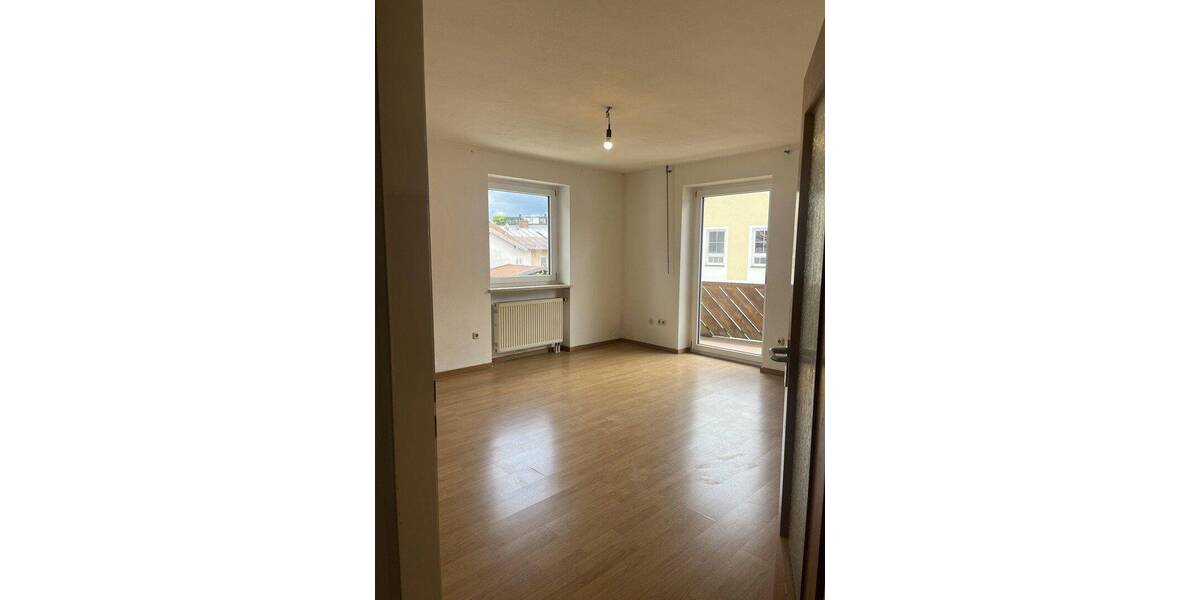 Etagenwohnung Traunstein - 2 Zimmer, 58 m&sup2;, 750&euro; | Angebot:26820019