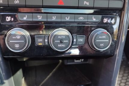VW T-Roc 53.000 km 19.500 &euro; Freilassing 83395
