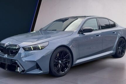 BMW M5 2.208 km 121.369 &euro; Trostberg 83308