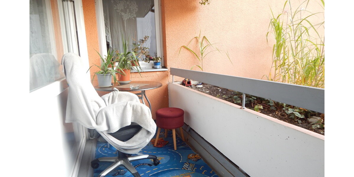 Vermietete 2-Zimmer-Wohnung in Freilassing – attraktive Kapitalanlage mit Balkon & 2 Stellplätzen - Etagenwohnung Freilassing Freilassing | Angebot:27633911