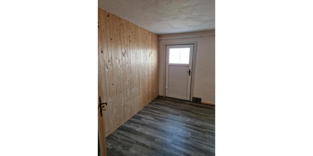 Dachgeschoßwohnung Obing - 4 Zimmer, 95 m&sup2;, 950&euro; | Angebot:25944316