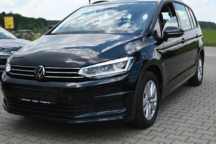 VW Touran 28.000 km 28.999 &euro; Petting /Waging am See 83367