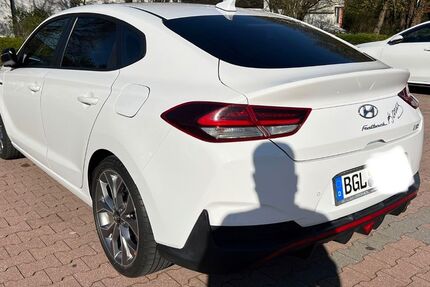 Hyundai i30 88.000 km 15.900 &euro; Freilassing 83395