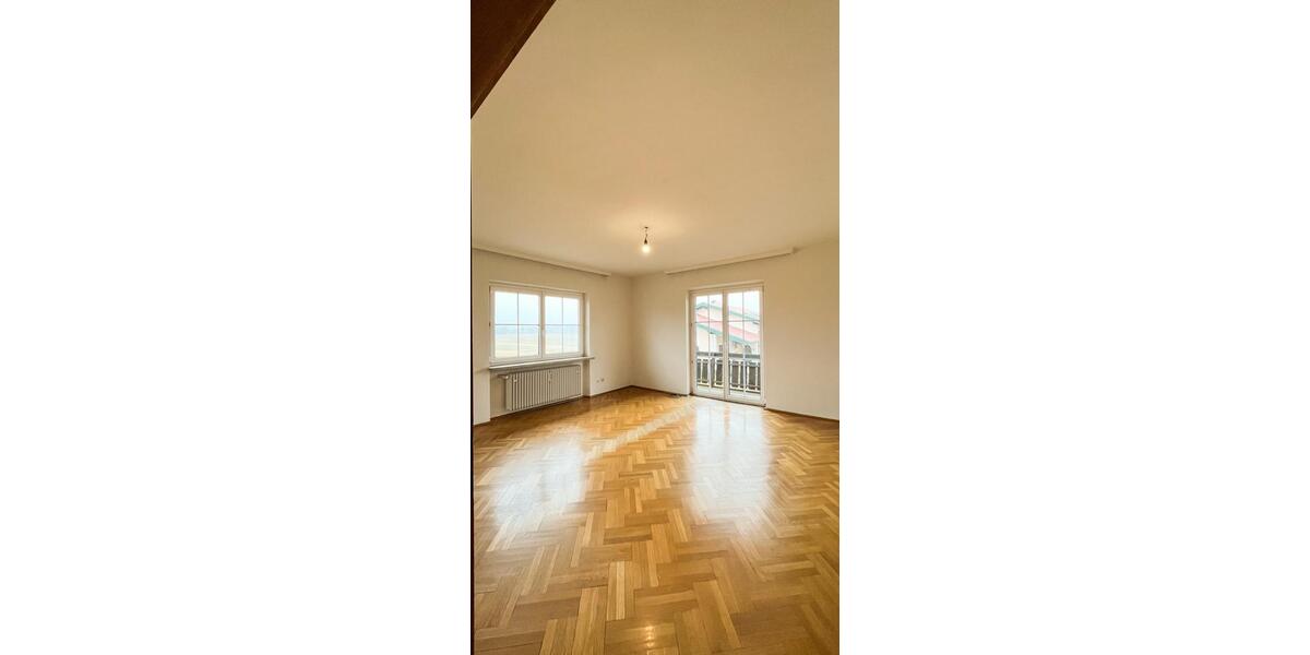 Etagenwohnung Saaldorf-Surheim Surheim - 3 Zimmer, 95 m&sup2;, 1.800&euro; | Angebot:25332250