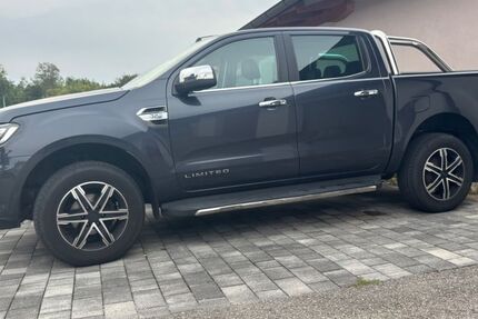 Ford Ranger 125.000 km 21.300 &euro; Tacherting 83342