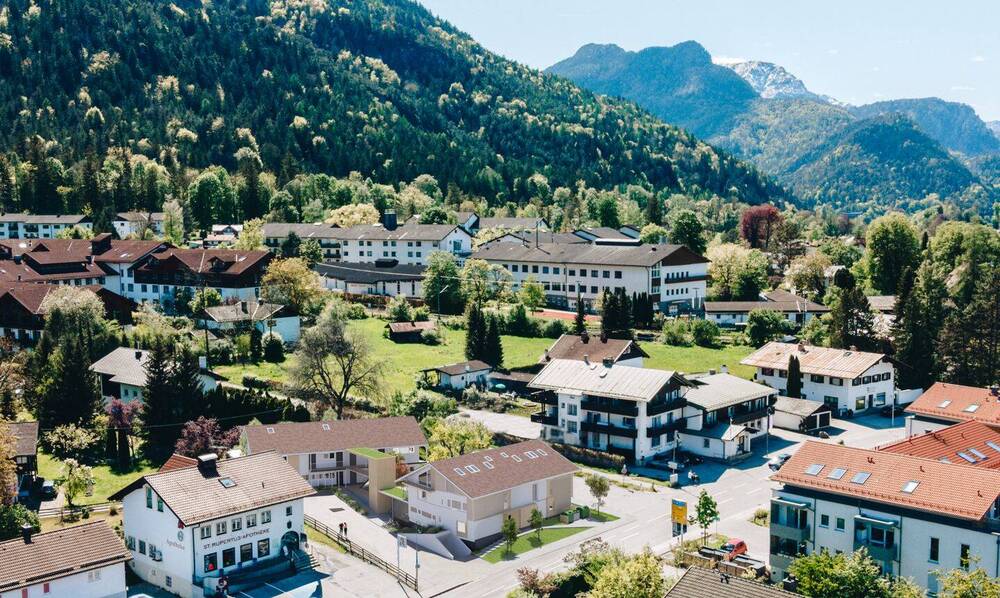 Etagenwohnung Bayerisch Gmain - 1 Zimmer, 35 m&sup2;, 290.000&euro; | Angebot:25983134