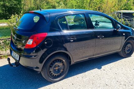 Opel Corsa 135.631 km 2.000 &euro; Traunreut 83301