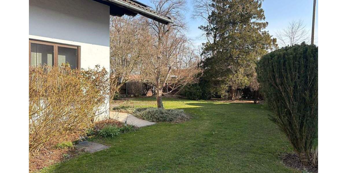 Einfamilienhaus Bernau am Chiemsee Bernau - 5 Zimmer, 180 m&sup2;, 1.100.000&euro; | Angebot:25680075