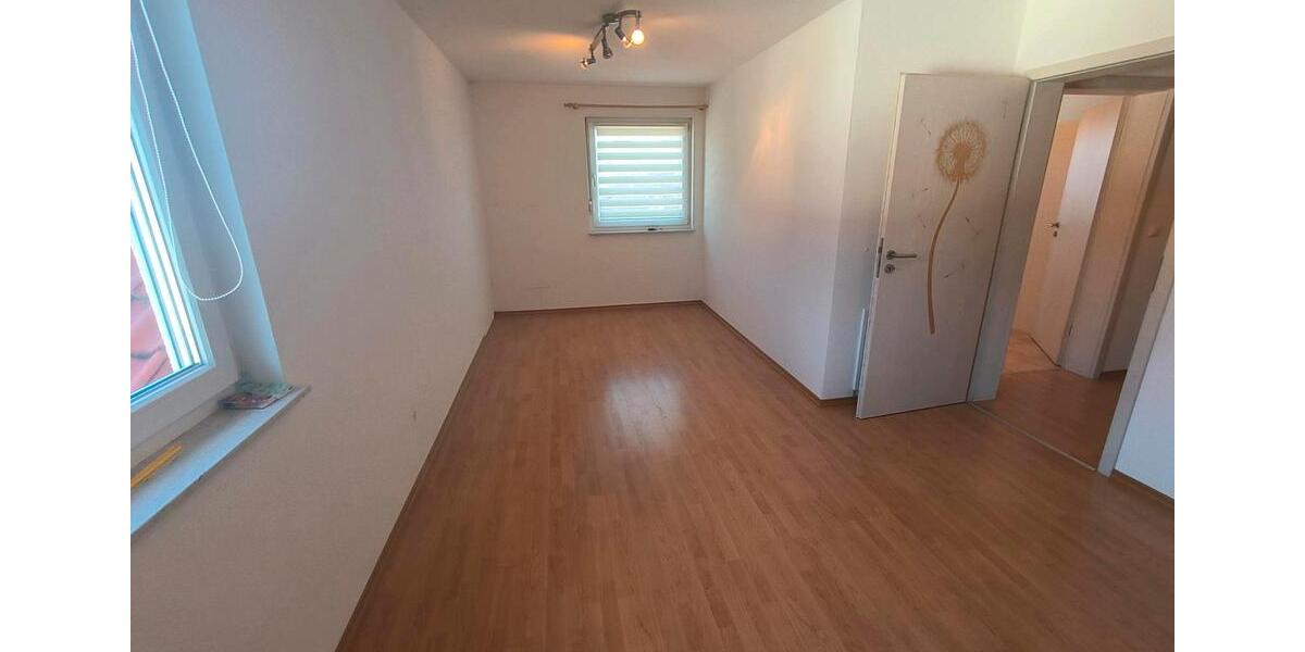 Doppelhaushälfte Kienberg - 4 Zimmer, 135 m&sup2;, 1.400&euro; | Angebot:27617189