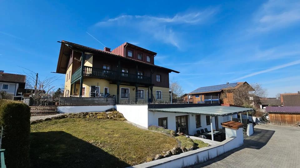 Mehrfamilienhaus, Wohnhaus Tittmoning - 13 Zimmer, 290 m&sup2;, 889.000&euro; | Angebot:26251433