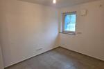 Erdgeschoßwohnung Traunstein - 3 Zimmer, 100 m&sup2;, 1.300&euro; | Angebot:27618369