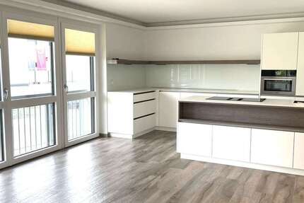 Wohnung Bernau am Chiemsee - 4 Zimmer, 115 m&sup2;, 1.555&euro; | Angebot:26837661