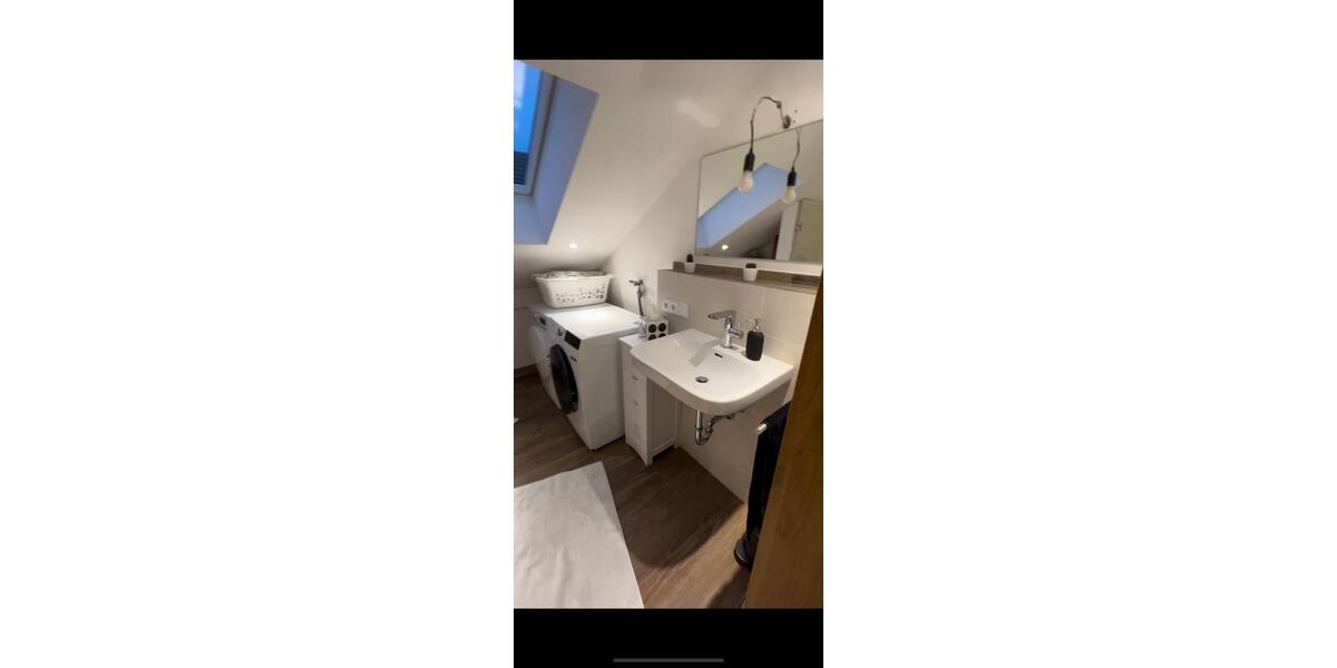 Dachgeschoßwohnung Grabenstätt - 2 Zimmer, 60 m&sup2;, 950&euro; | Angebot:26018705