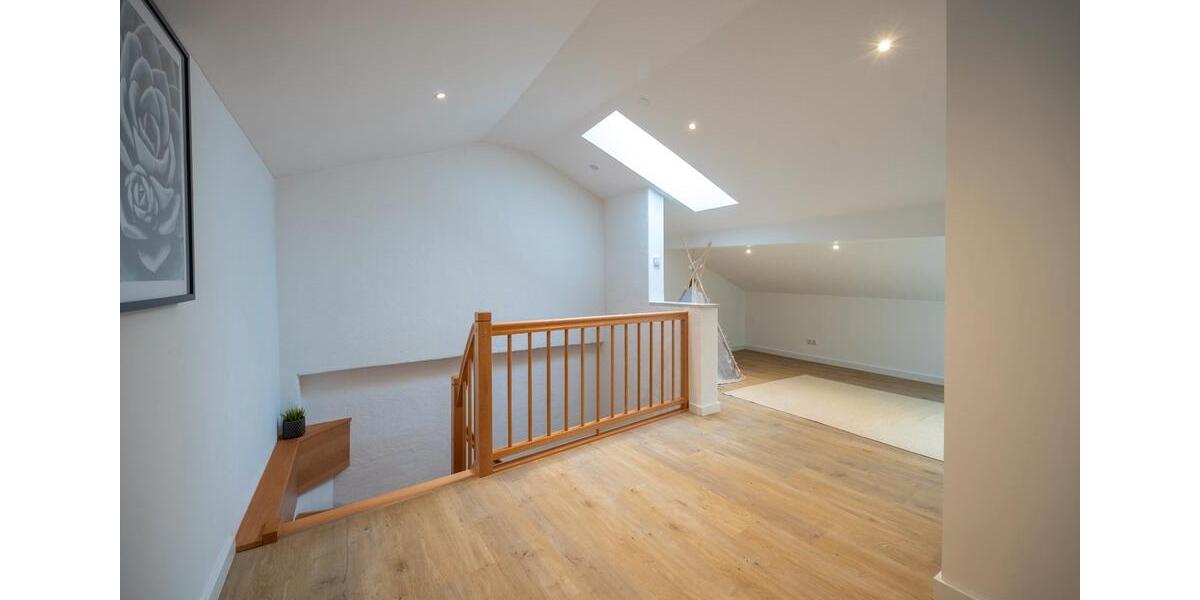 Etagenwohnung Traunstein - 3 Zimmer, 110 m&sup2;, 1.800&euro; | Angebot:27604740