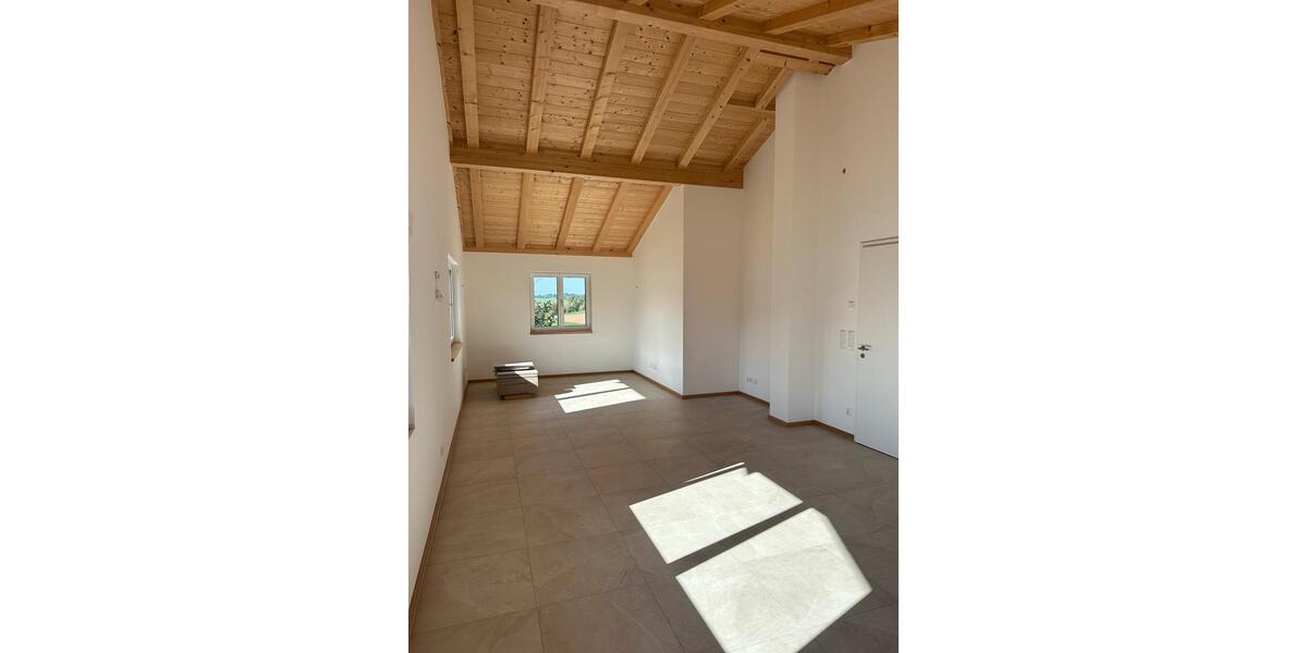 Etagenwohnung Halfing - 3 Zimmer, 86 m&sup2;, 1.150&euro; | Angebot:27621848