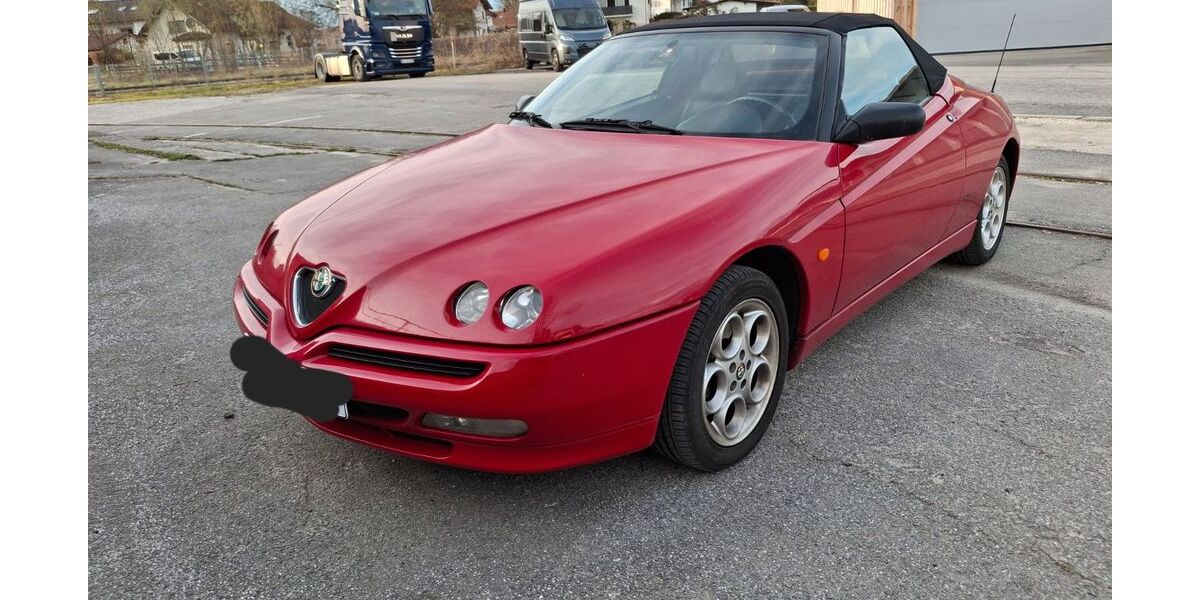 Alfa Romeo Spider 95.000 km 8.000 &euro; Ainring 83404