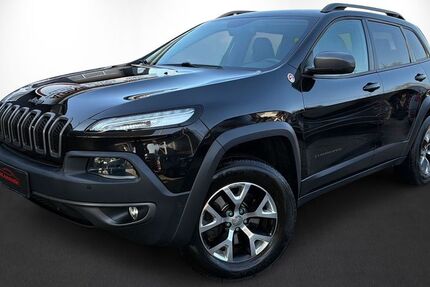 Jeep Cherokee 139.300 km 14.990 &euro; Freilassing 83395