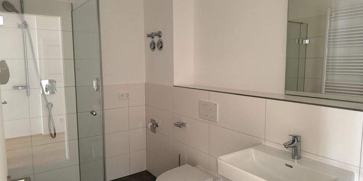 Etagenwohnung Bad Reichenhall - 2 Zimmer, 64 m&sup2;, 398.000&euro; | Angebot:25815014