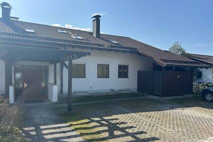Wohnung Grabenstätt Winkl - 2 Zimmer, 44 m&sup2;, 216.000&euro; | Angebot:25969408