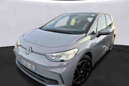 VW ID.3 14.761 km 23.890 &euro; Ruhpolding 83324